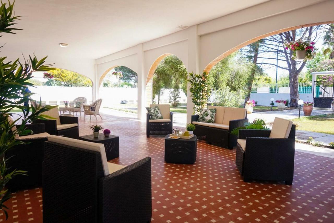 Villa Aurelia - Seafront Apartment With Terrace Quartu SantʼElena Εξωτερικό φωτογραφία